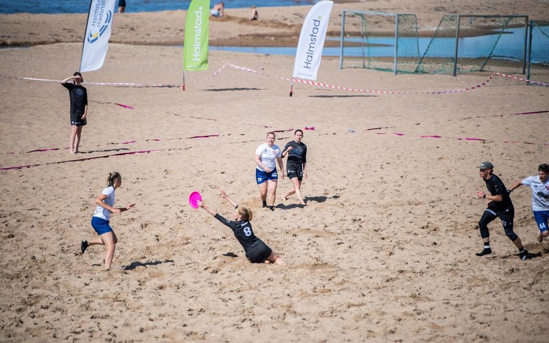 Bildbeskrivning saknas för evenemanget: Beach SM Ultimate Frisbee 2022